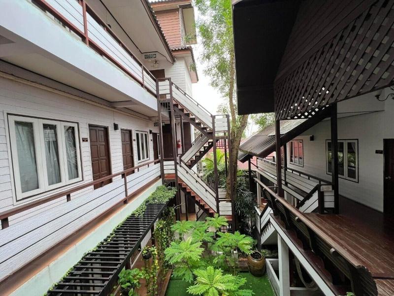 Thanicha Resort image
