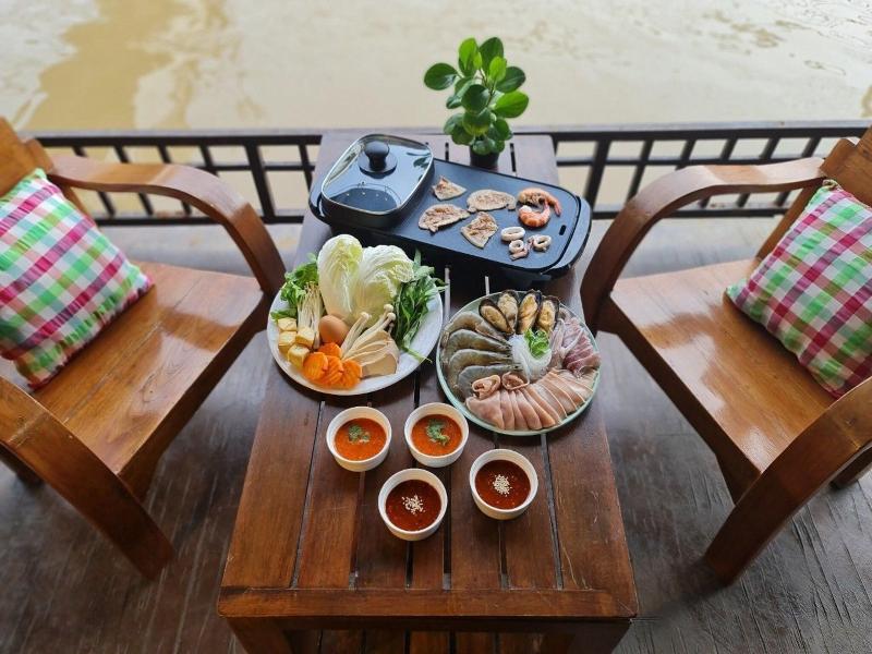 Thanicha Resort image