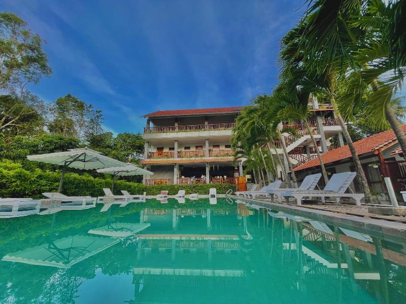 Bauhinia Resort