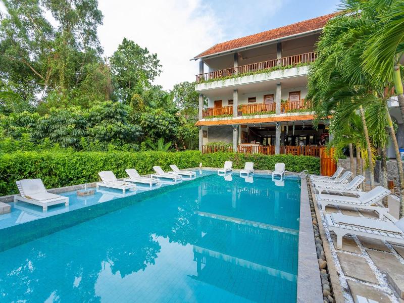 Bauhinia Resort