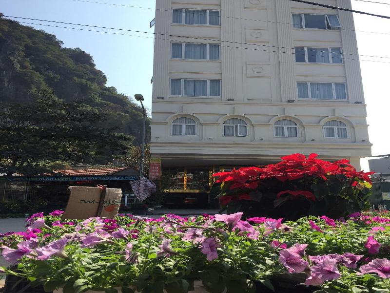 Halong Park Hotel image
