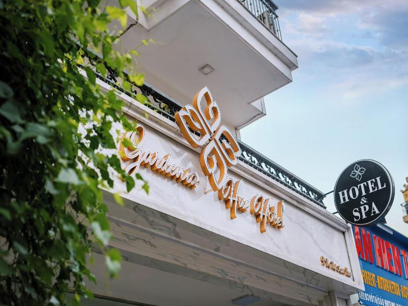 Gardenia Hue Hotel
