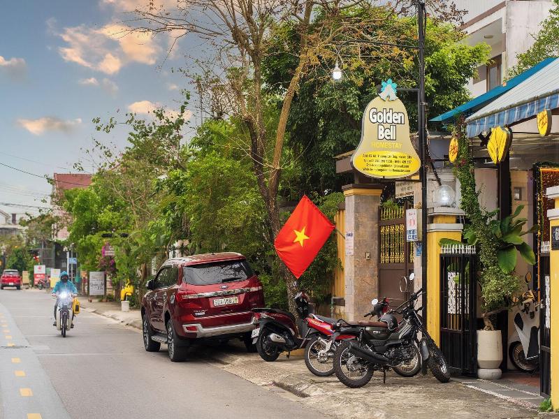 Golden Bell Homestay image