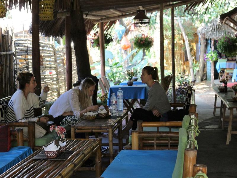 Under The Coconut Tree Hoi An Homestay image