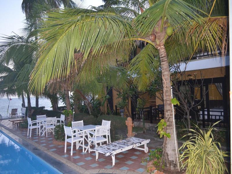 Rang Garden Beach Side Resort image