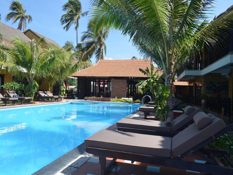 Rang Garden Beach Side Resort image