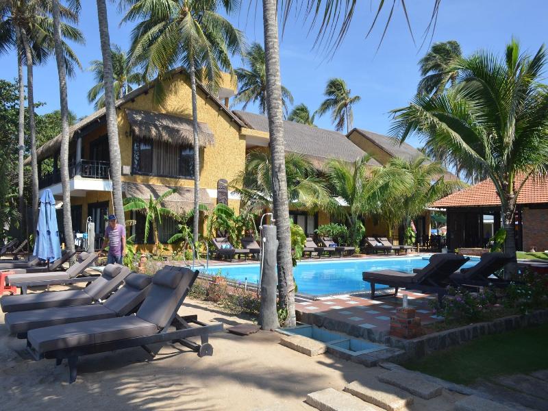 Rang Garden Beach Side Resort image