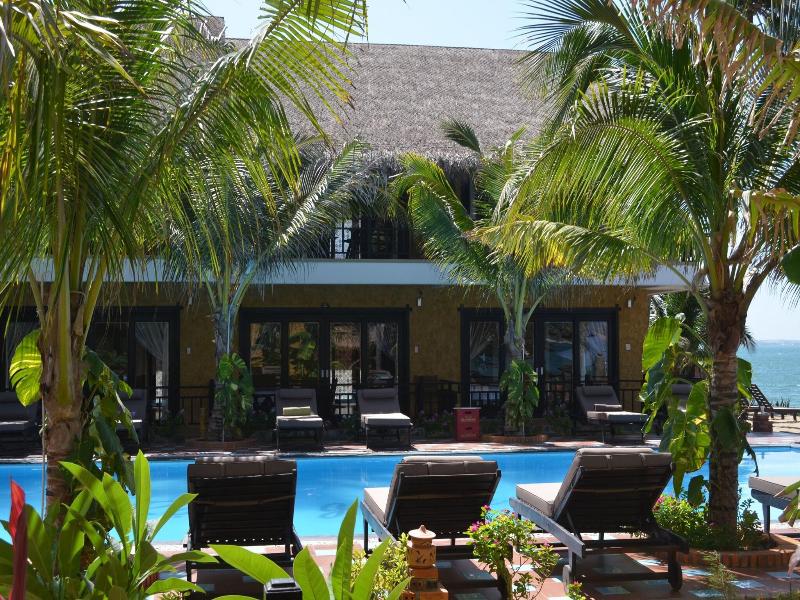 Rang Garden Beach Side Resort image