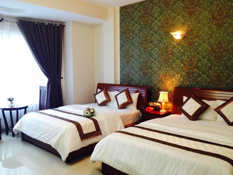 Queen Garden Hotel image