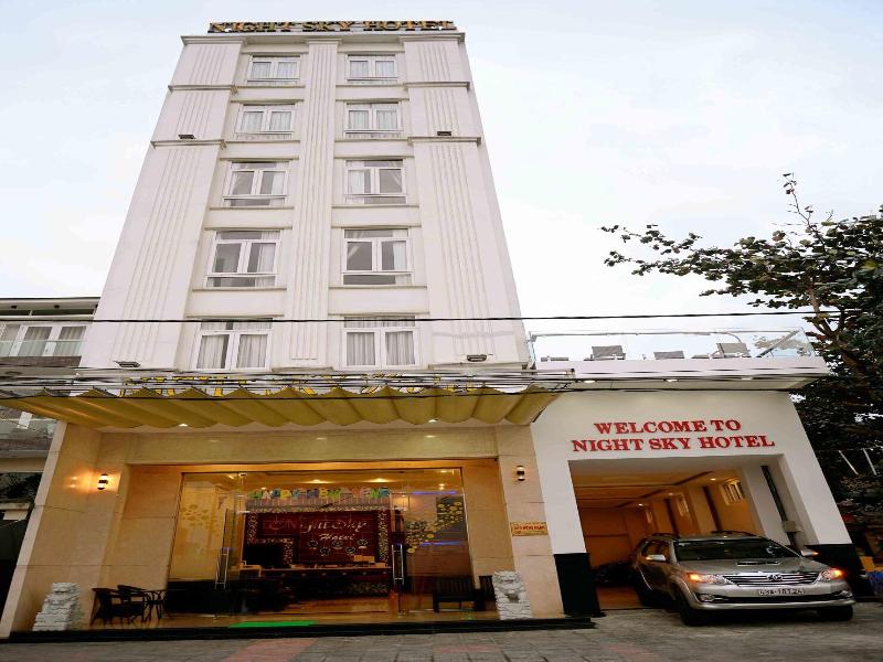 Night Sky Hotel Da Nang image