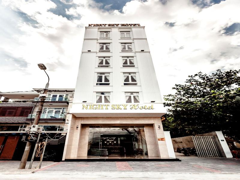 Night Sky Hotel Da Nang image