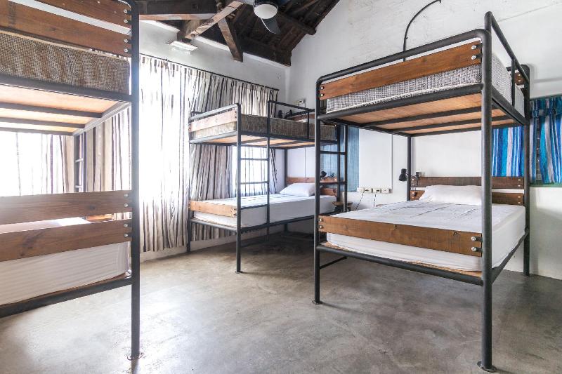 Pisces Youth Hostel image