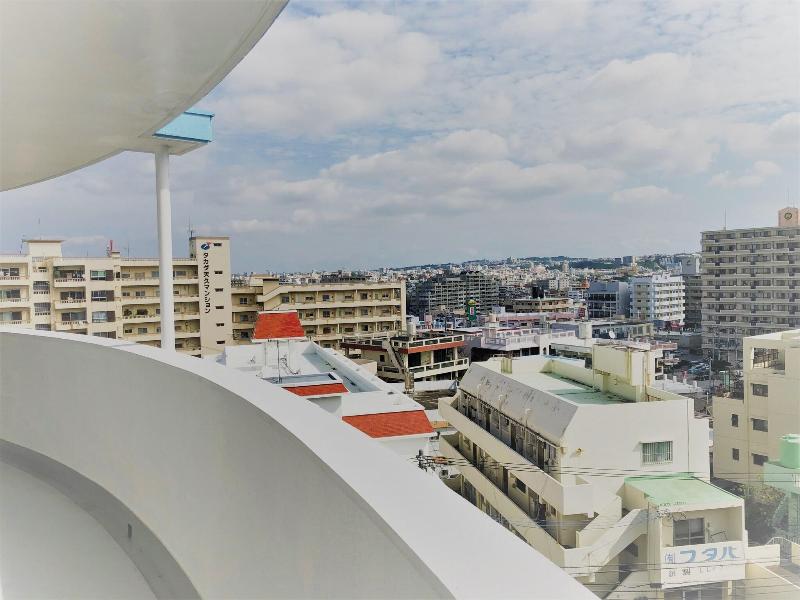 Sunset Hills Inn Naha image