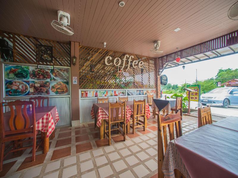 Srichada Hotel image