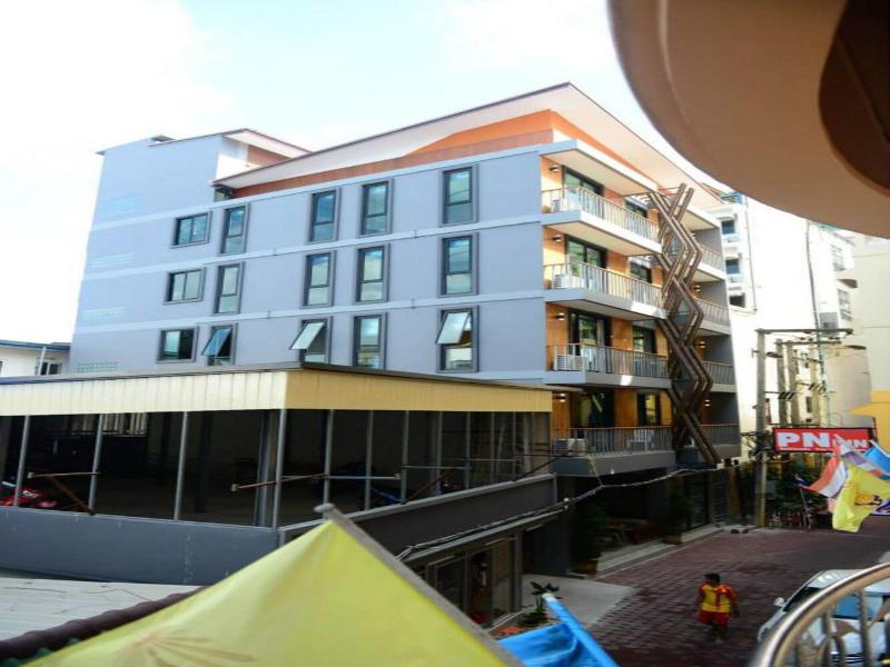 P.72 Hotel image
