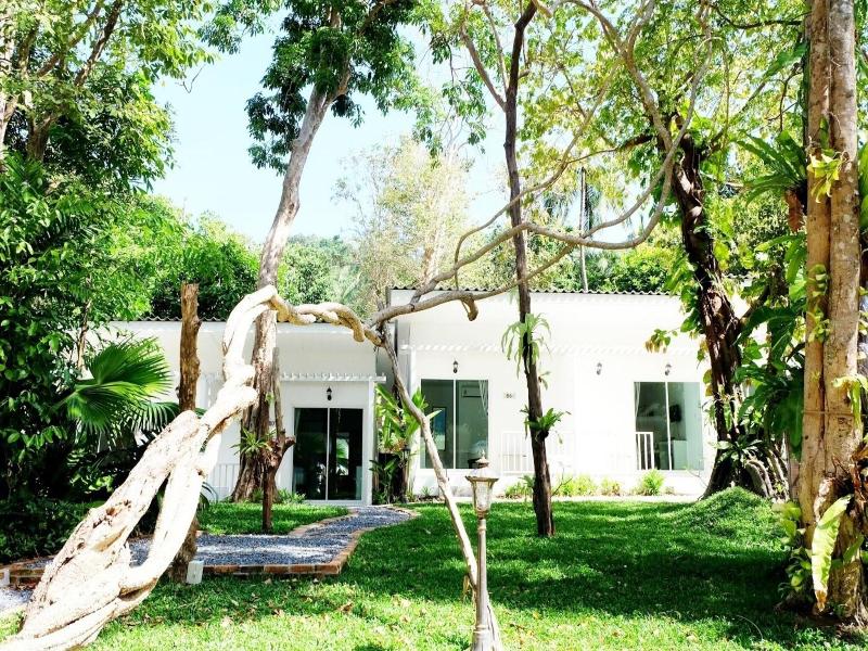 Whalecome Aonang Resort image