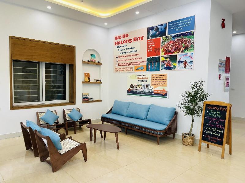 The Light Hotel Halong image