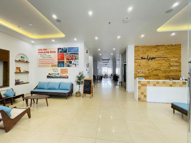 The Light Hotel Halong image