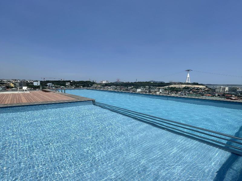 The Light Hotel Halong image