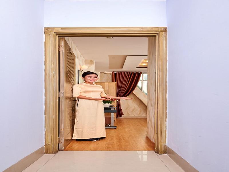 Saigon Charm Hotel image