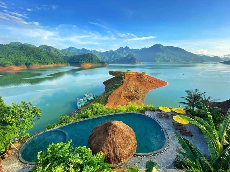 Mai Chau HideAway Resort