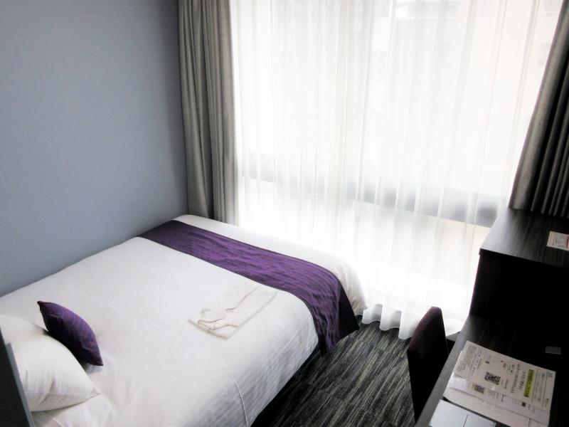 Shizutetsu Hotel Prezio Hakata Ekimae image