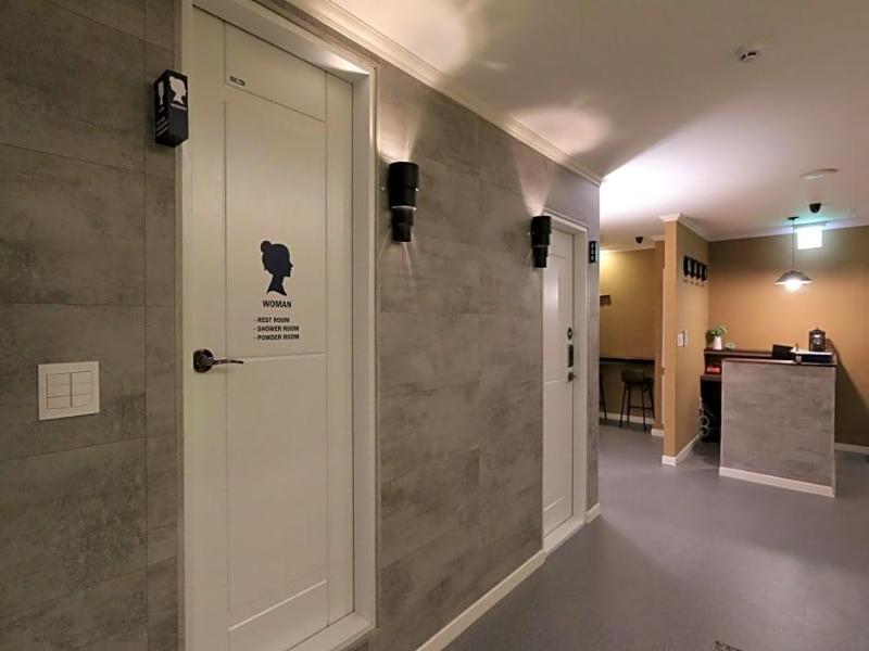 Blueboat Hostel Gyeongju image