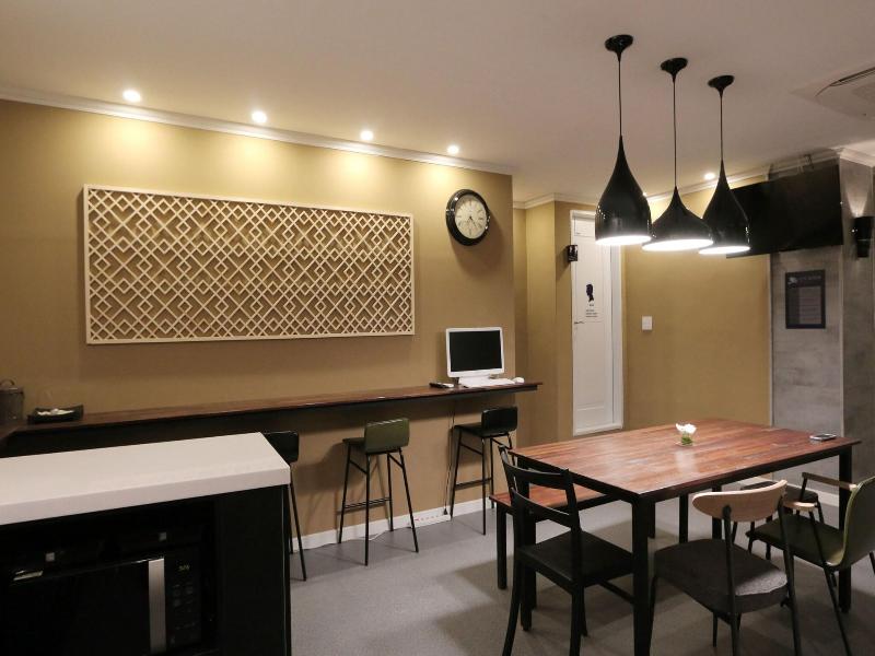 Blueboat Hostel Gyeongju image