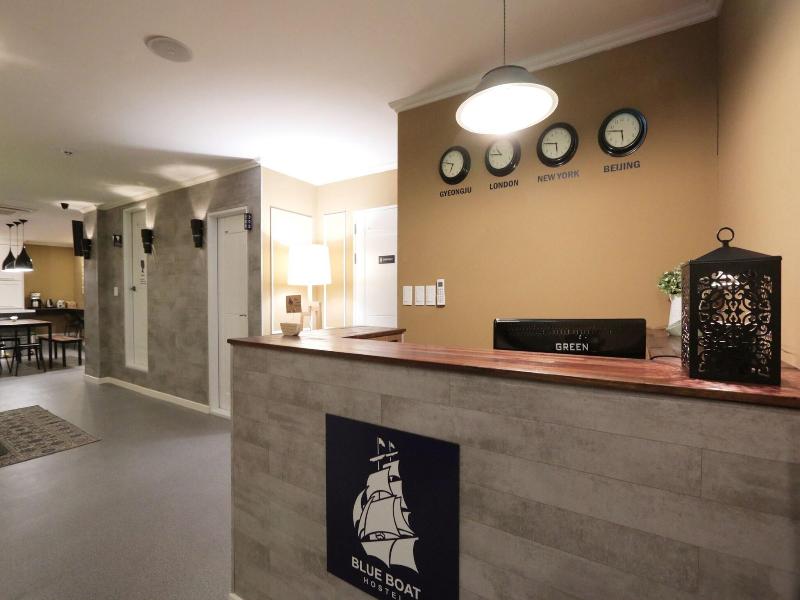 Blueboat Hostel Gyeongju image