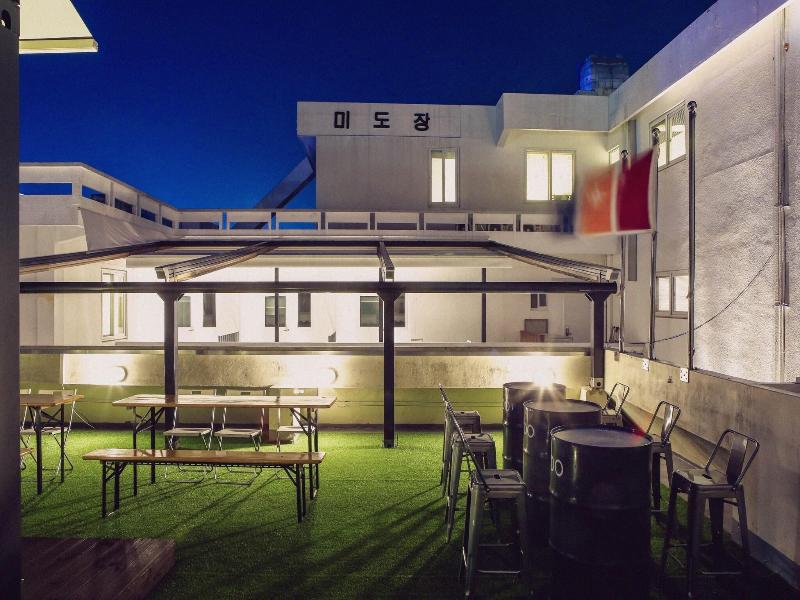 MIDO Hostel