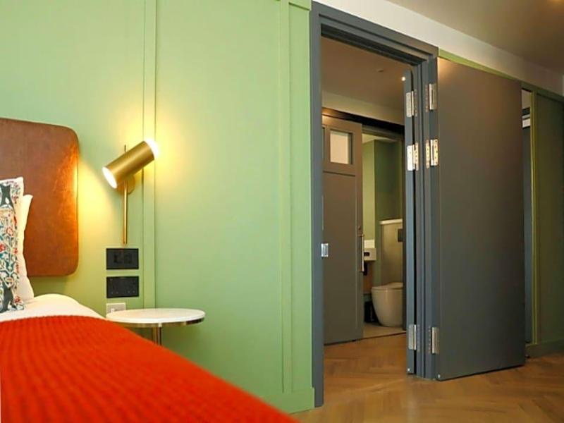 La Reserve Aparthotel image