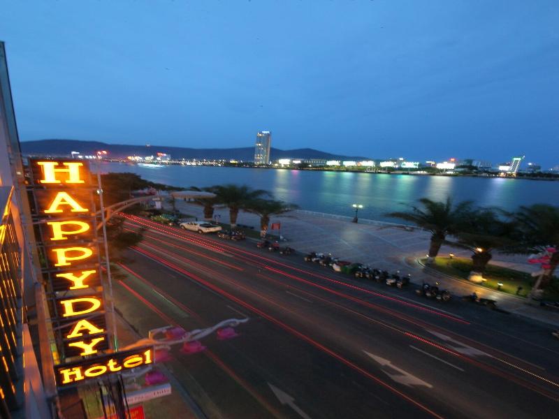 Happy Day Hotel Da Nang image