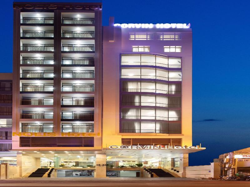 Corvin Hotel image