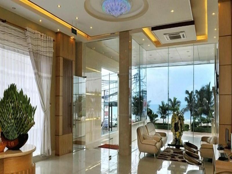Corvin Hotel image