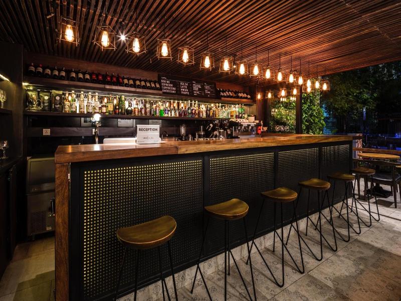 Triple E Hotel Cuisine image