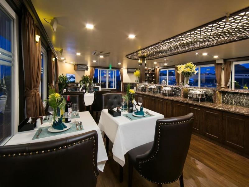 Mon Cheri Cruises image