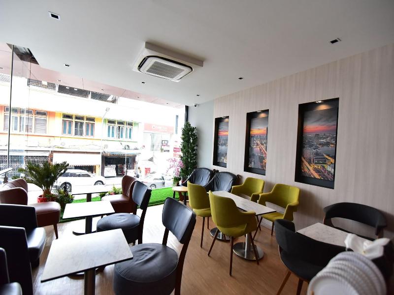 The Three Hat Yai