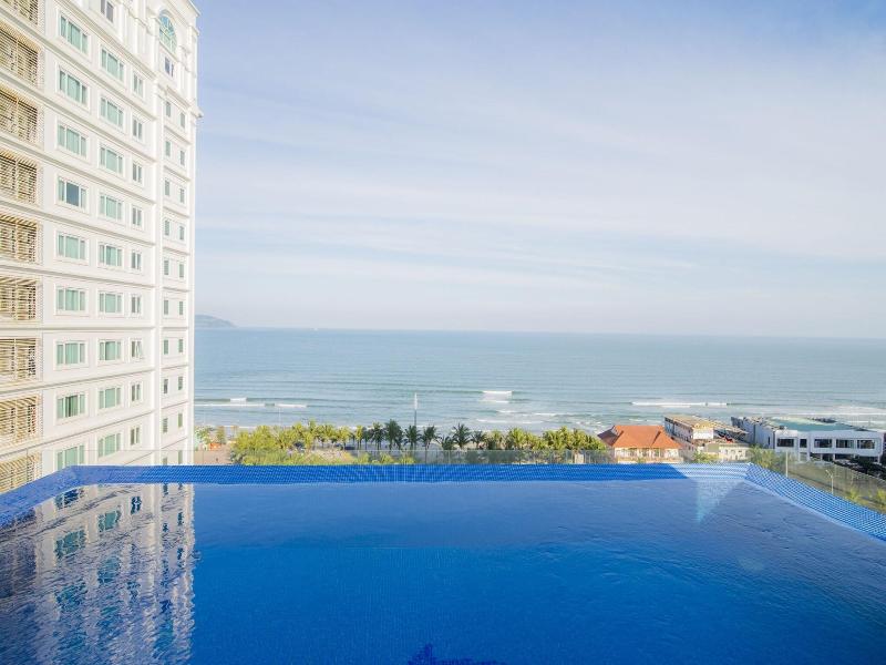Soho Boutique Hotel Da Nang image