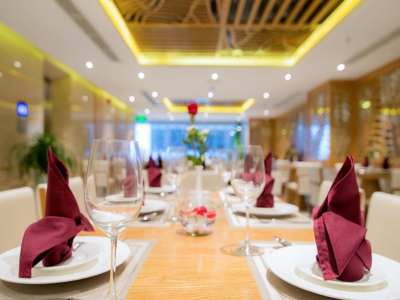 Soho Boutique Hotel Da Nang image