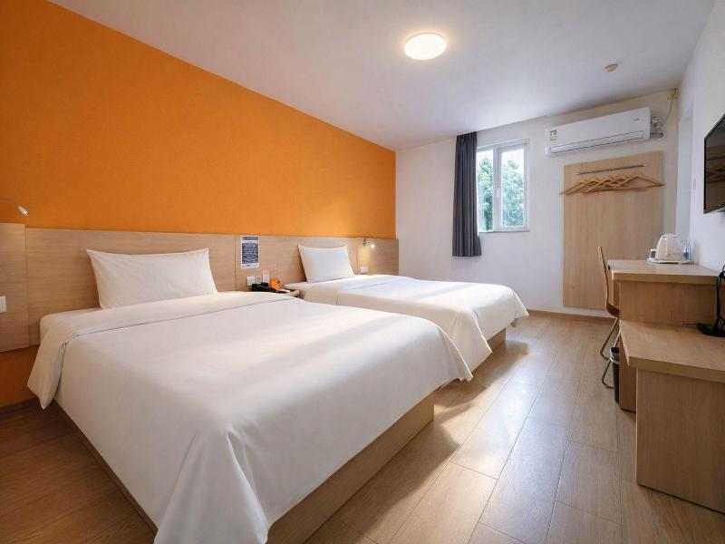 7 Days Inn Kunming East Station Juhua Lijiao Branc — photo 2