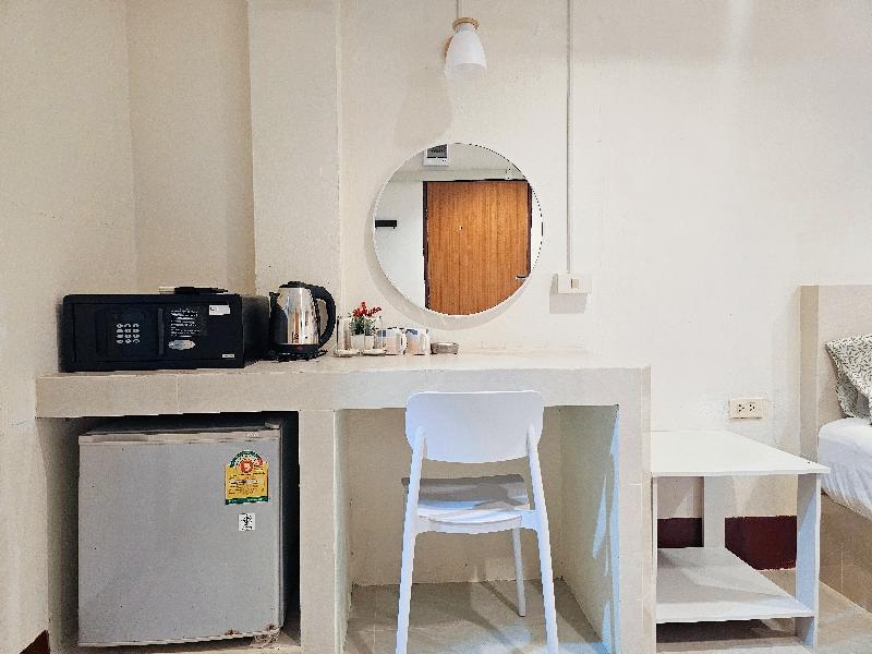 Walking Street Guest House image