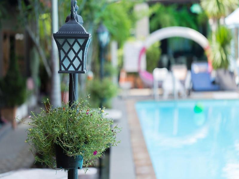 P.U. Inn Resort image