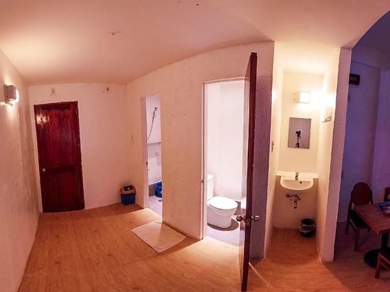 Sea Horse Guest House image