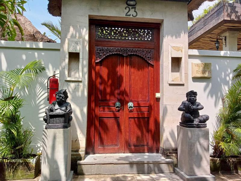 Bali Santi Bungalows image