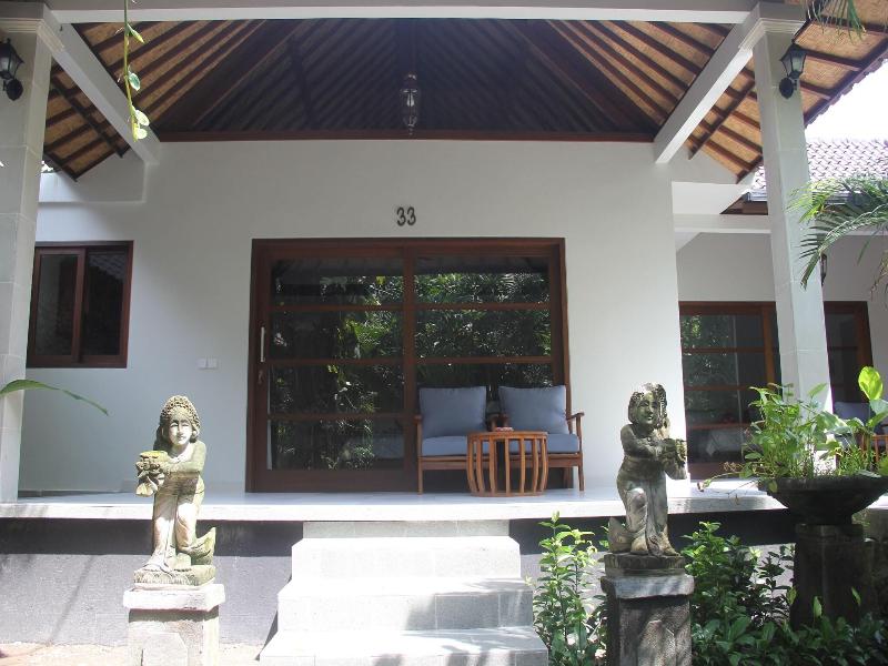 Bali Santi Bungalows image