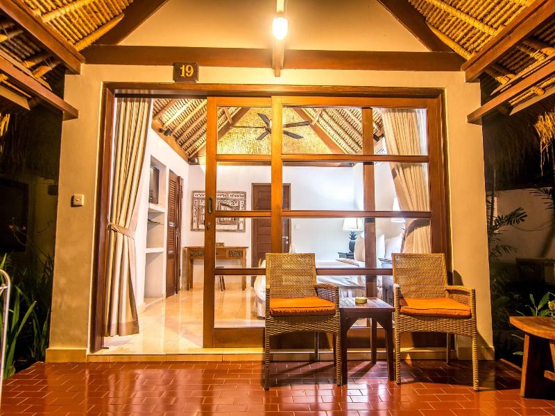Bali Santi Bungalows image