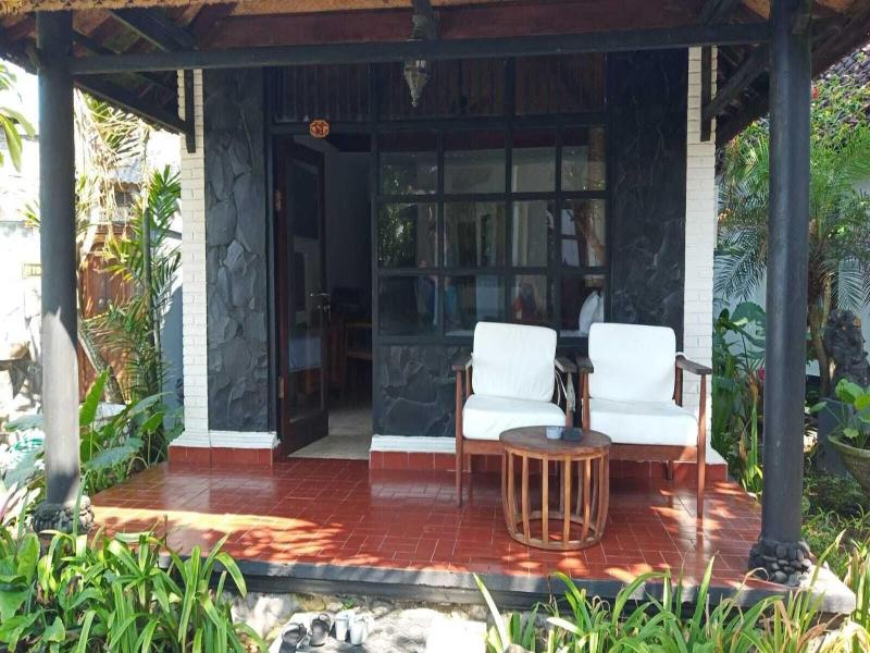 Bali Santi Bungalows image