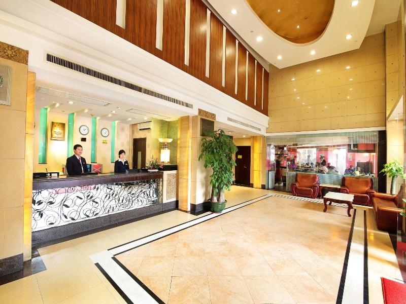 Xinhua Hotel image