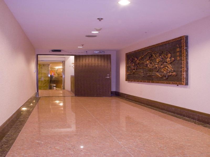 Xinhua Hotel image