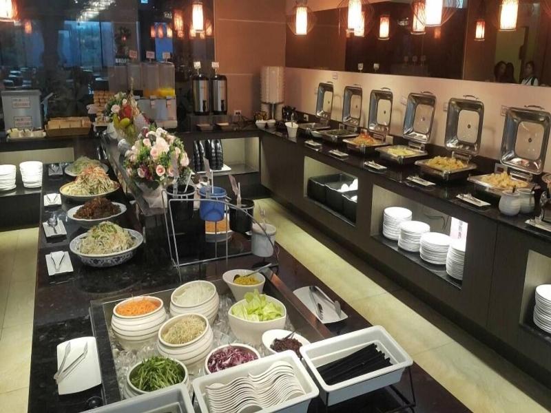 Renyi Lake Hotel image